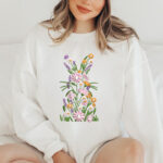 Wildflower Bunny Embroidery Design, Floral Rabbit Machine Embroidery Pattern, Spring Garden Embroidery File for Pillow, Pastel Flowers Art - Image 2