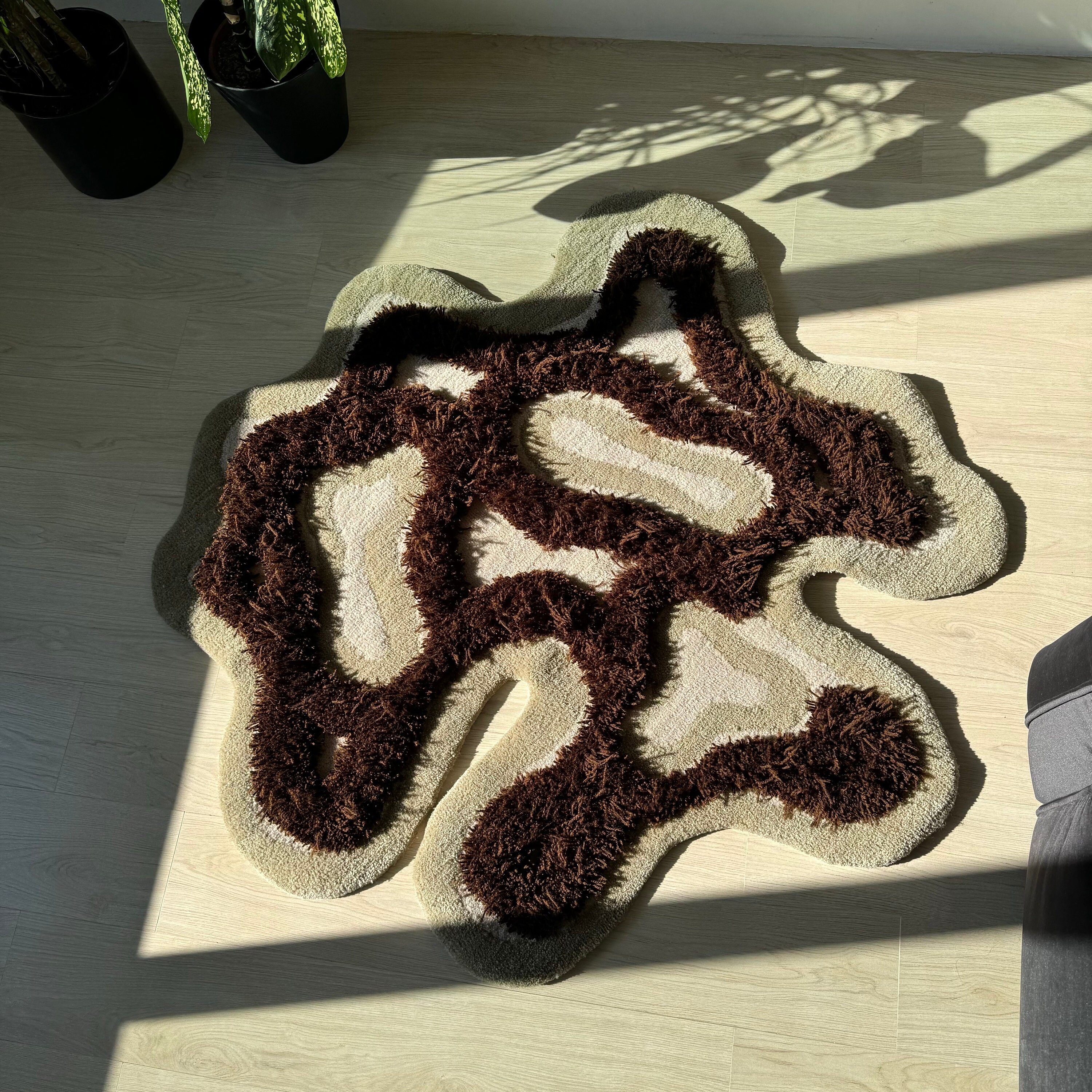 3D Abstract Tufted Rug - Aesthetic home decoration - Image 9