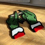 Grinch Hands Tufted Rug, Funny Christmas Decor - Image 4