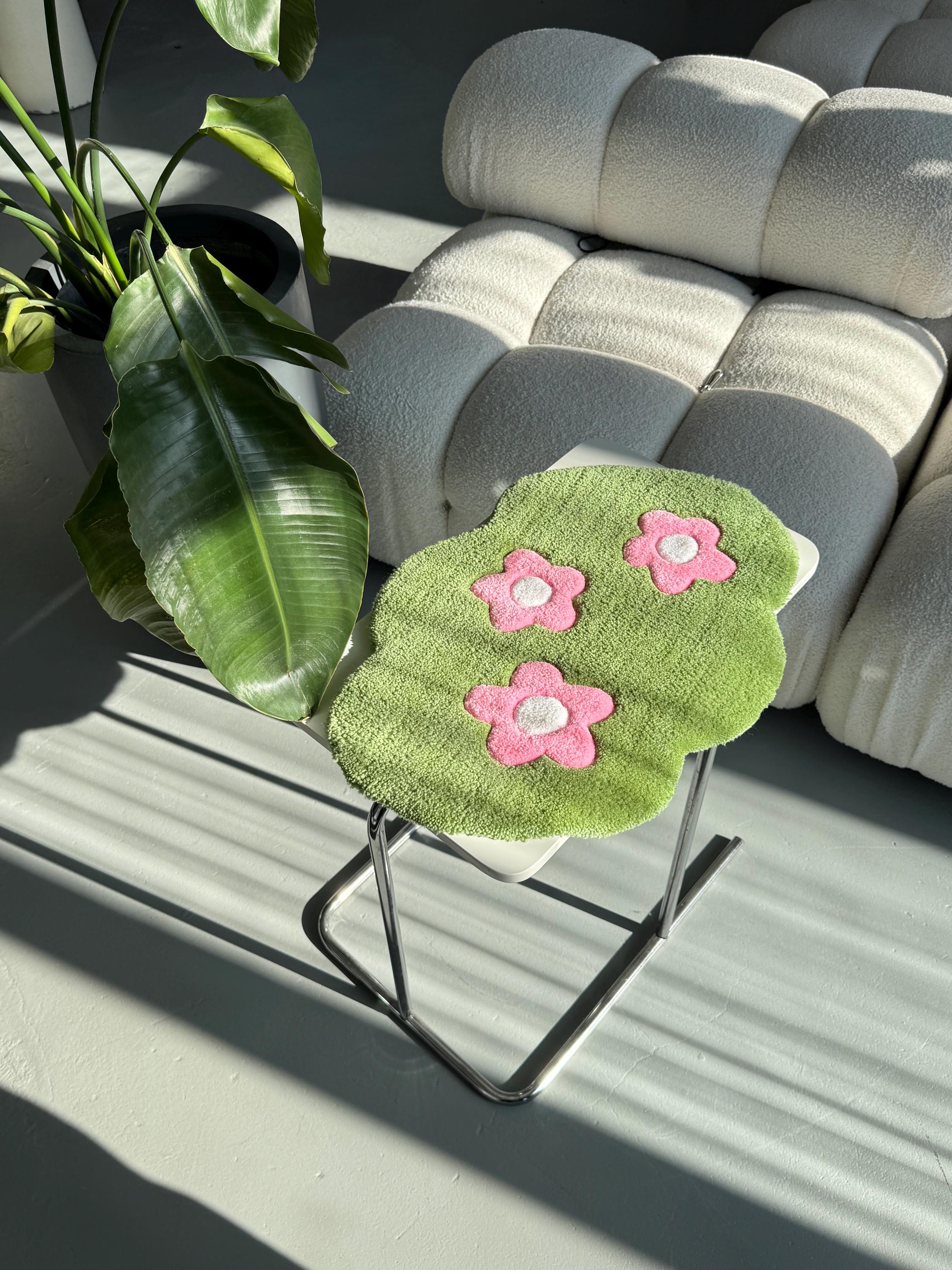 Small Tufted Rug with Flowers | Handmade Mat for Desk or Shelf Decor - Image 7