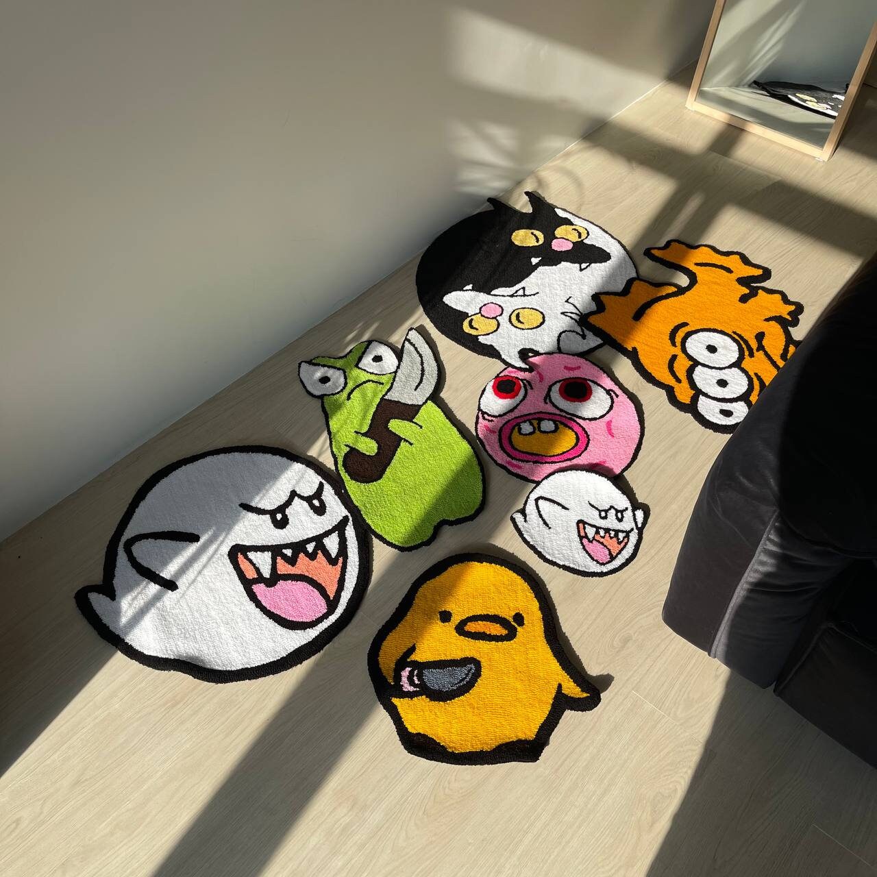 Three-Eyed Fish Rug: Cartoon Inspired Kids Room Decor - Image 5